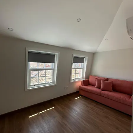 Fabulous Duplex Apartman